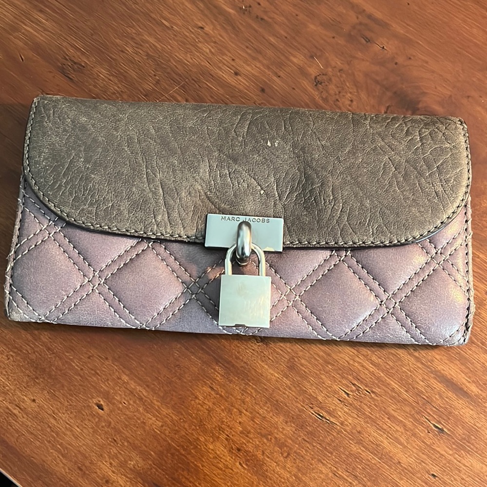 Marc Jacobs two-tone quilted lambskin wallet